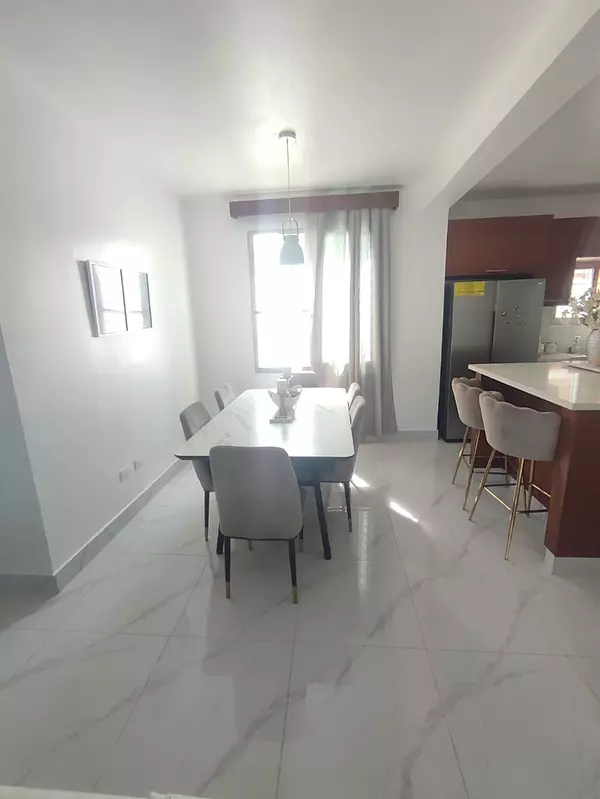 apartamentos - Apartamento con Patio, Amueblado en Llanos de Gurabo 2