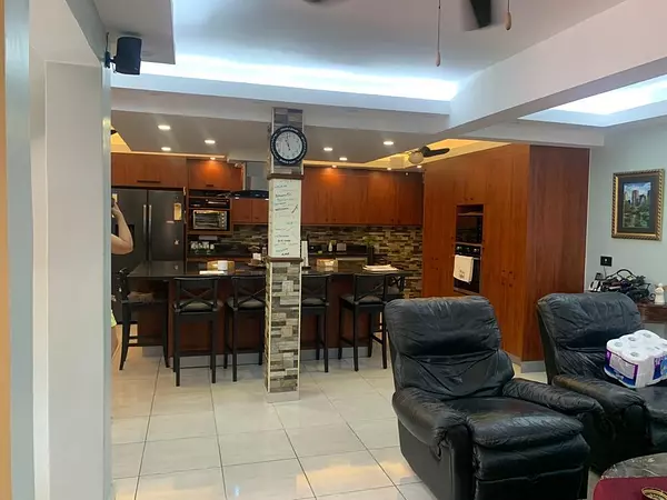 casas - VENDO Casa De 2 Niveles En Residencial Cerrado Altos De Arroyo Hondo III

 10