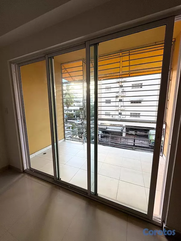 apartamentos - Apartamento en alquiler de 2  Habitaciones en Rena 3