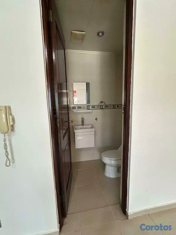 apartamentos - ALQUILO Apartamento en Piso 7 con 155 Metros en El 9