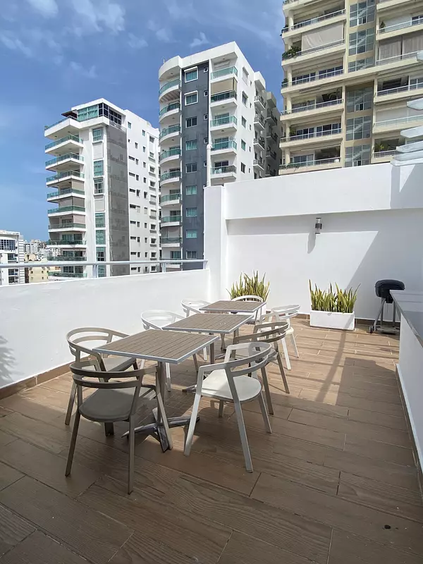 apartamentos - Apartamento amueblado en alquiler en Piantini  9