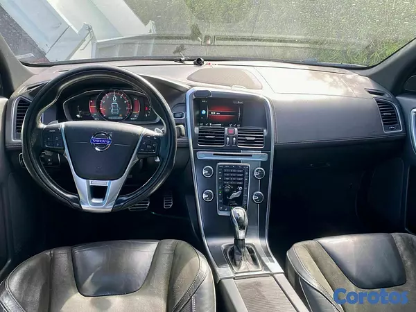 jeepetas y camionetas - VOLVO XC60 T6 R DESING AWD 2014 6
