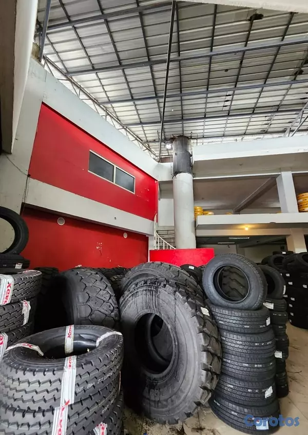 otros inmuebles - Nave Industrial de Alto Nivel en Venta-1,700 m² de 10
