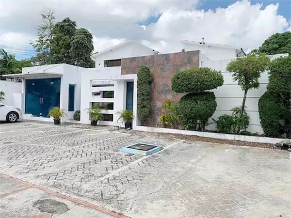 oficinas y locales comerciales - Excelente propiedad en venta millon 2