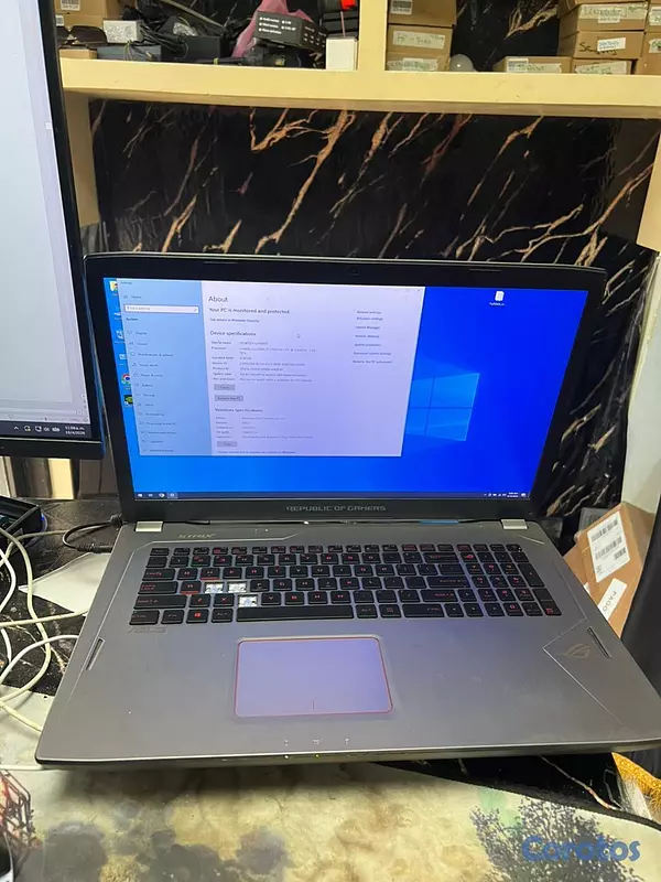 computadoras y laptops - Laptop Asus GL702VMK/Intel i7-7700HQ @2,80GHz/8gb  3