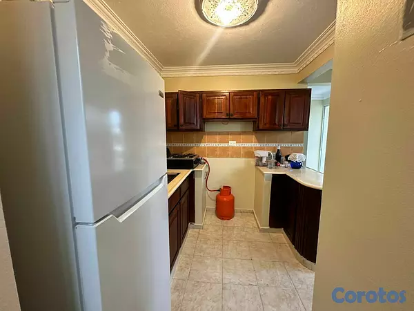 apartamentos - Apartamento 4to Nivel en Llanos de Gurabo 2