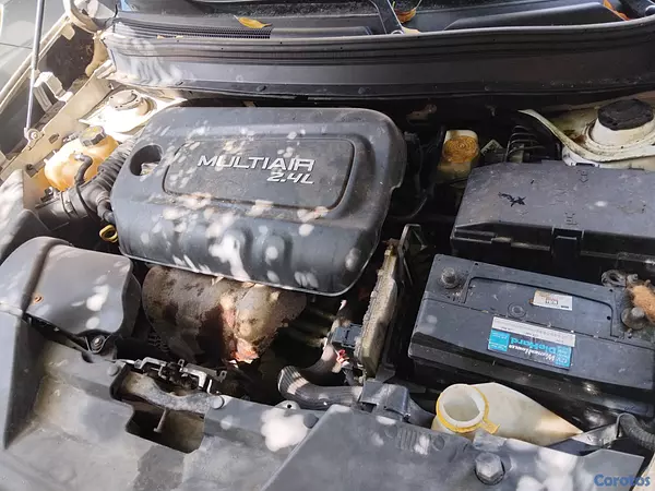 jeepetas y camionetas - JEEP LATITUD 4X4 2014 5