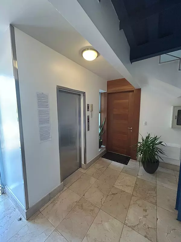 apartamentos - Precioso Apartamento 5to Nivel Listo para Estrenar  2