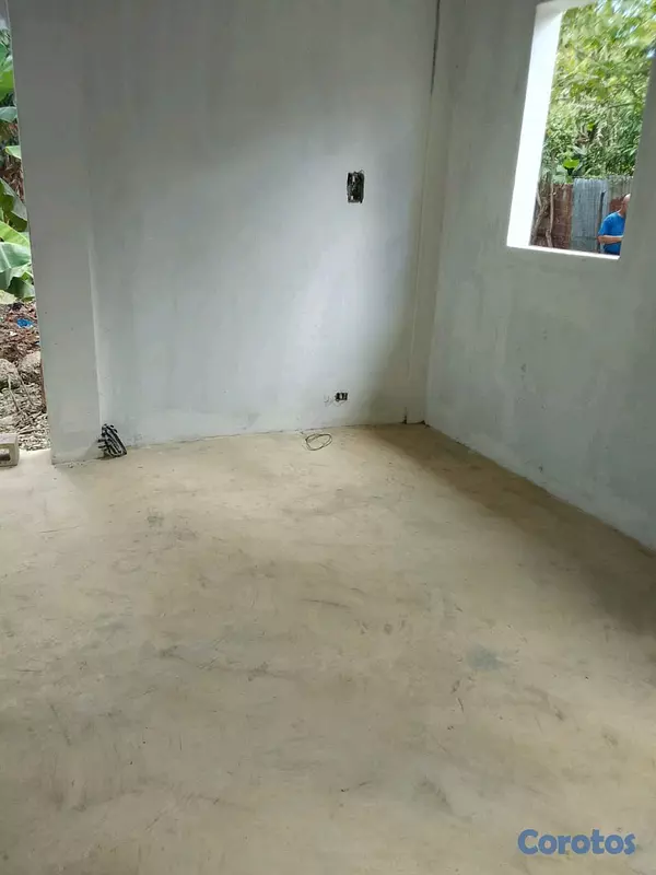 solares y terrenos - ​¡Oportunidad! Terreno de 245 m² con Local Comercial en Manoguayabo 5
