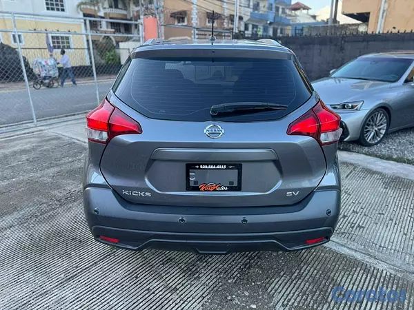 jeepetas y camionetas - Nissan Kicks SV 2020 5