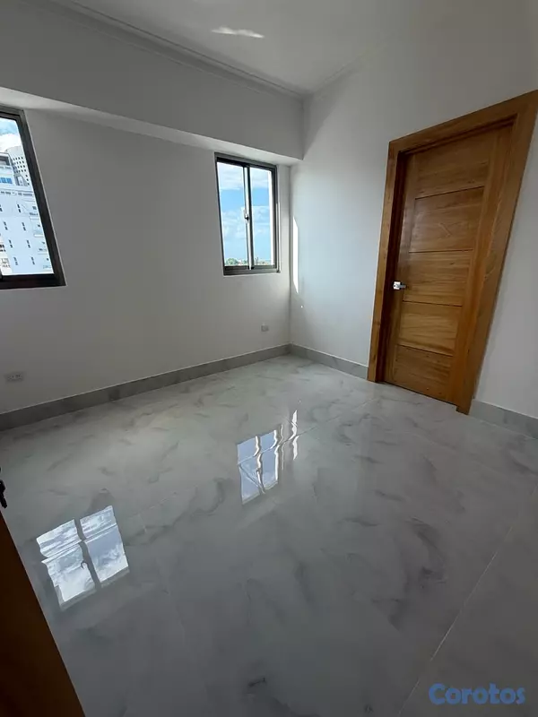 apartamentos - vendo urbanización real nuevo piso 7 tres habitaciones con su baño dos parqueos 6