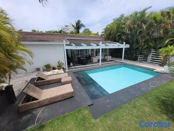 casas vacacionales y villas - Acogedora villa de estilo colobial balinés localizada en Villas del Mar Juan Dol 6