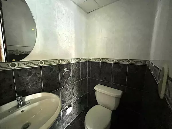 apartamentos - 🔵Apartamento clasico   piso 3 en Naco
 7
