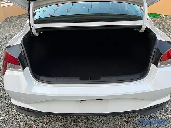 carros - Hyundai Elantra SEL 2021 full 7