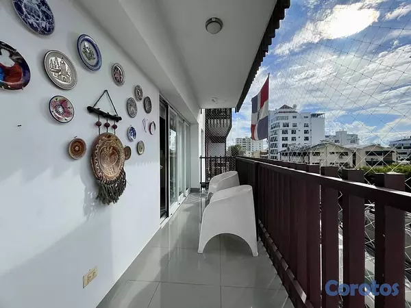 apartamentos - Apartamento en venta en torre moderna y familiar de Evaristo Morales 3
