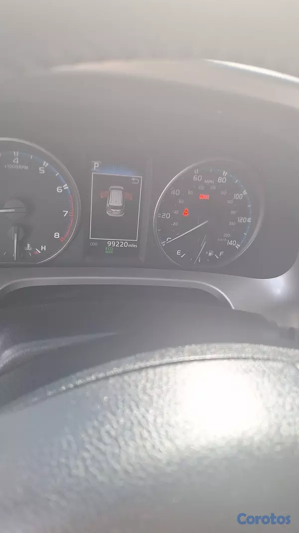 jeepetas y camionetas - TOYOTA RAV4 2017 XLE 4