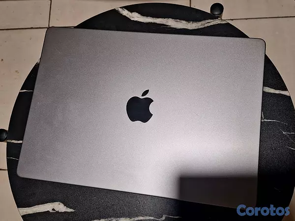 computadoras y laptops - Apple MacBook Pro 14" - M2 Pro, 16GB RAM, 512GB SSD negociables 4