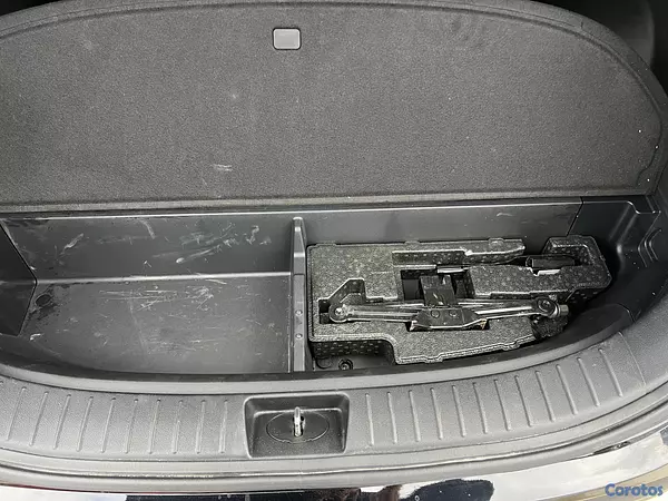 jeepetas y camionetas - Hyundai Santa Fe 2022 SEL 10
