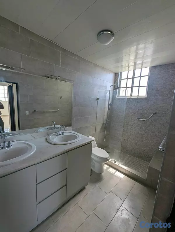 apartamentos - Vendo Apartamento amplio en exclusiva torre (La Esperilla) 11