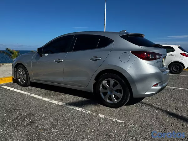 carros - 🚗 Mazda Axela 2018 (Mazda 3)  – Excelente condició 4