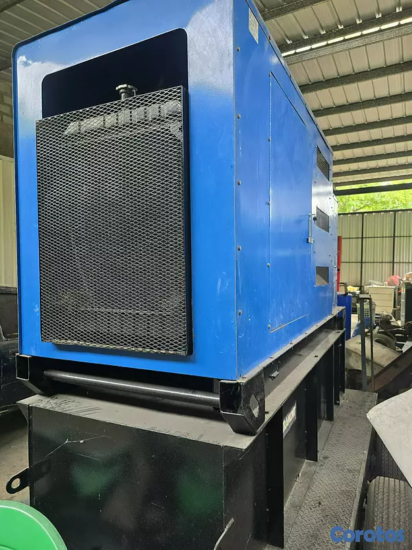 equipos profesionales - Vendo Planta Trifasica de 125 kVA en $475,000 Santo Domingo Norte  5