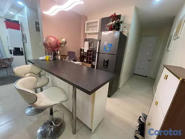 apartamentos - vendo primer nivel mirador norte una habitación baño parqueo patio  3