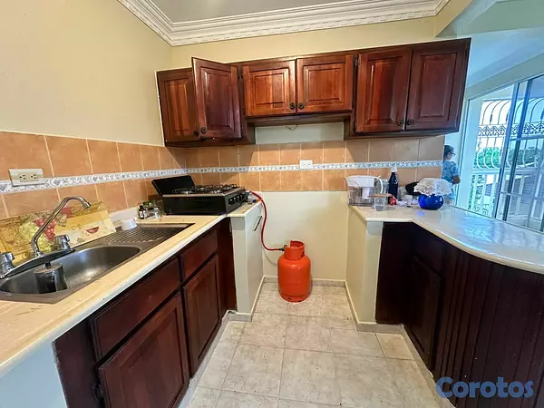 apartamentos - Apartamento 4to Nivel en Llanos de Gurabo 3
