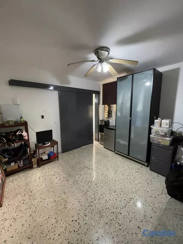 casas - Casa de 3 habitaciones en Venta en el Corazón de E 14
