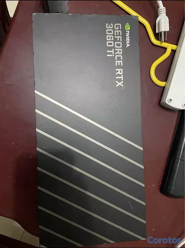 computadoras y laptops - Tarjeta gráfica GeForce RTX 3060 Ti Founders Edition 2
