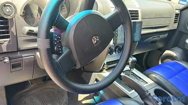 jeepetas y camionetas - Dodge Nitro como nueva madre mía con localizador GPS instalado carplay 6
