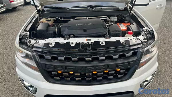 jeepetas y camionetas - Chevrolet Colorado 2019 COMO NUEVA 6