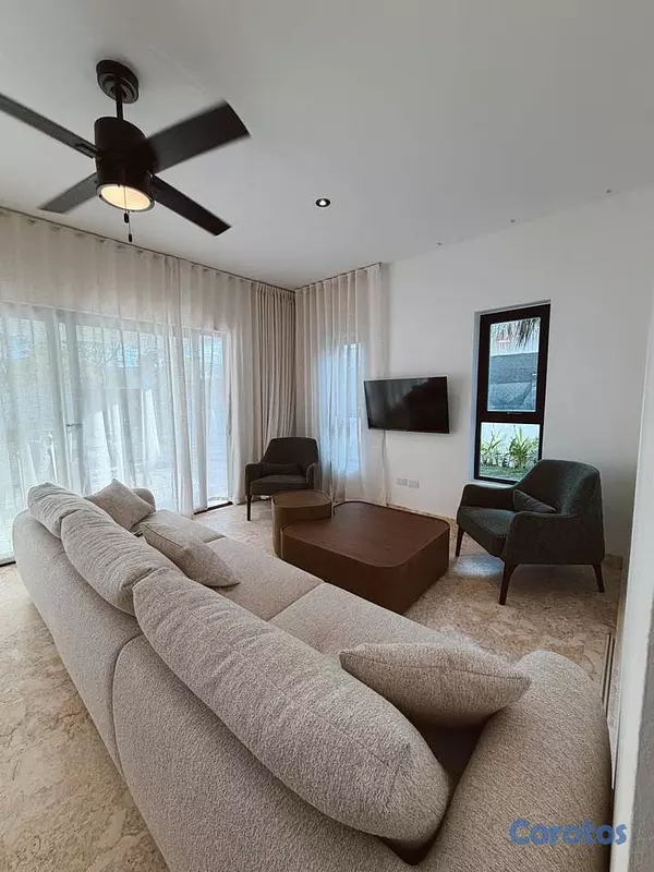 casas vacacionales y villas - Las Terrenas - La Bonita - Villa amueblada de 5 habitaciones con piscina
 5
