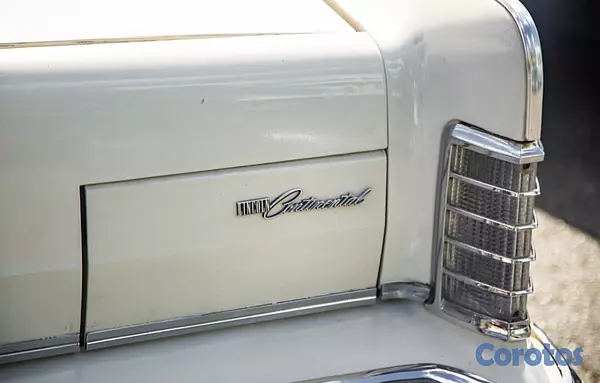 carros - Lincoln Continental 1977 Towncoupe Cartier Edition ( clásico / antiguo ) 6