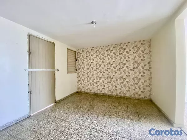 casas - Casa en alquiler para uso comercial en Las Pradera 5