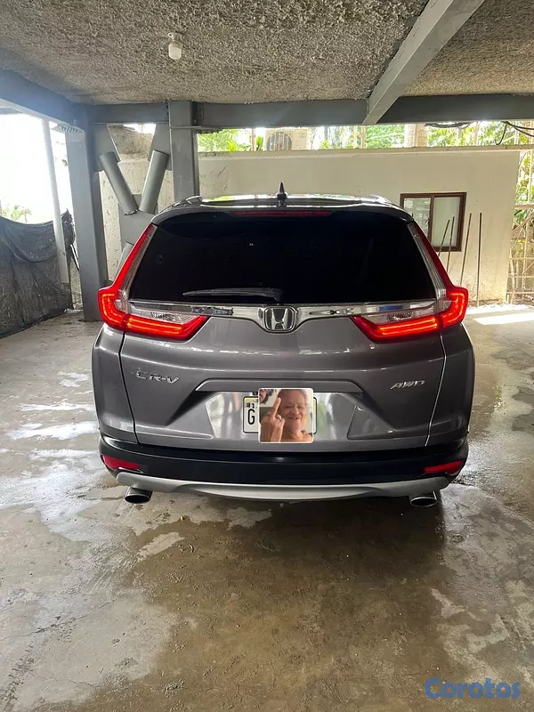 jeepetas y camionetas - Honda CR-V 2018 AWD en excelentes condiciones 6