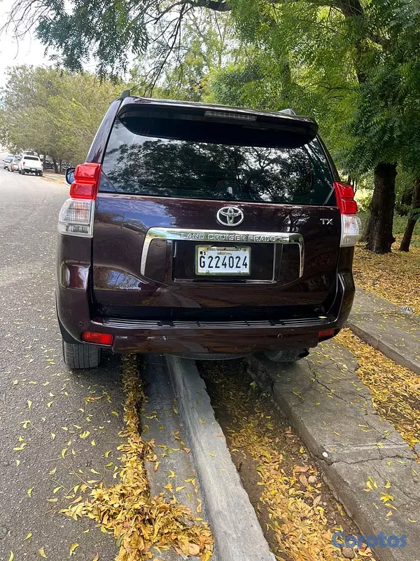 jeepetas y camionetas - Toyota land cruicer prado txl 2012 11