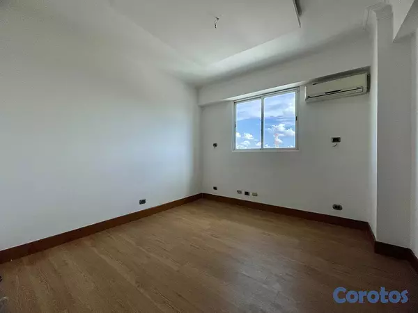 apartamentos - Apartamento en exclusiva calle de Renacimiento 4