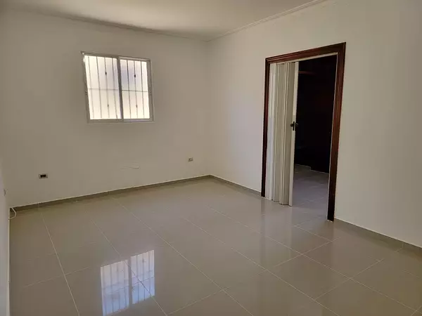 casas - Se Vende Residencia de 2 Niveles en Villa Maria  8