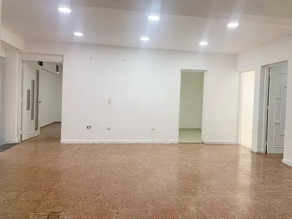 oficinas y locales comerciales - local amplio primer nivel 6