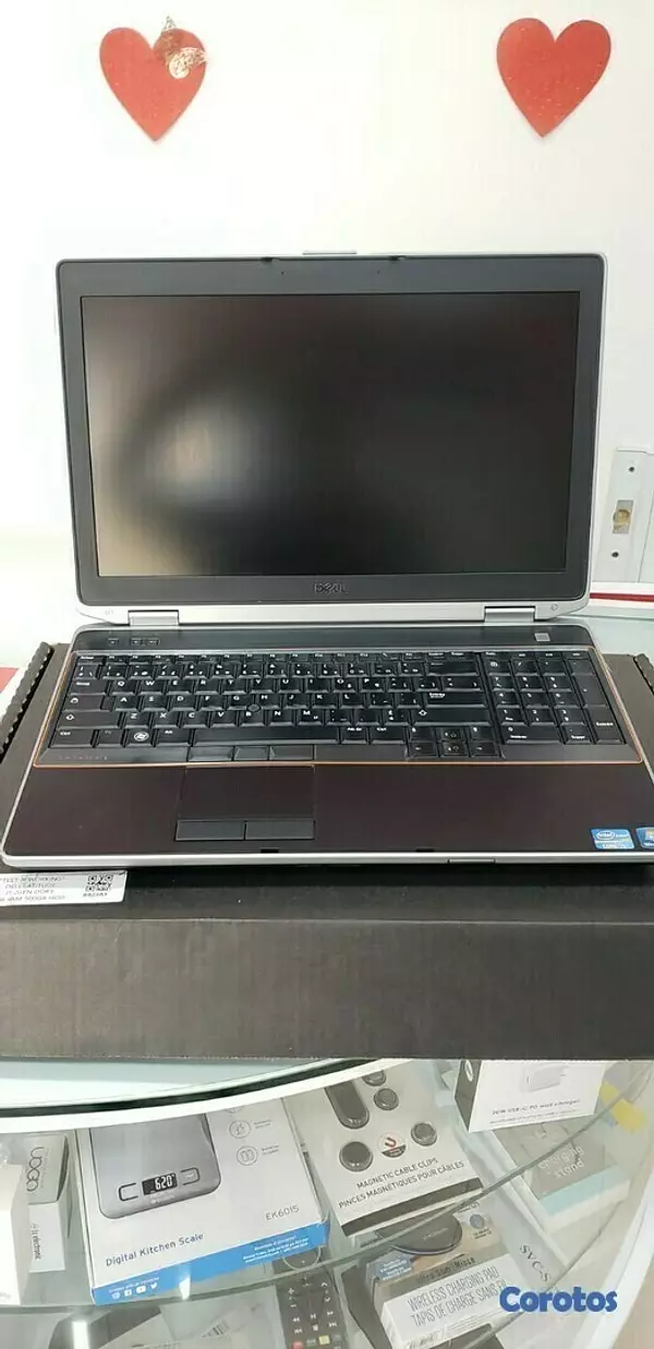computadoras y laptops - Laptops varias. Toshiba, Dell, Fujitsu 4