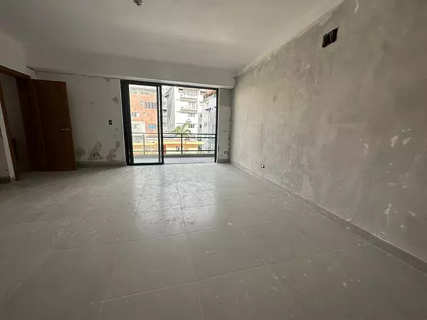 apartamentos - Vendo Mirador Norte, piso 4. 3 habitaciones con su baño 3