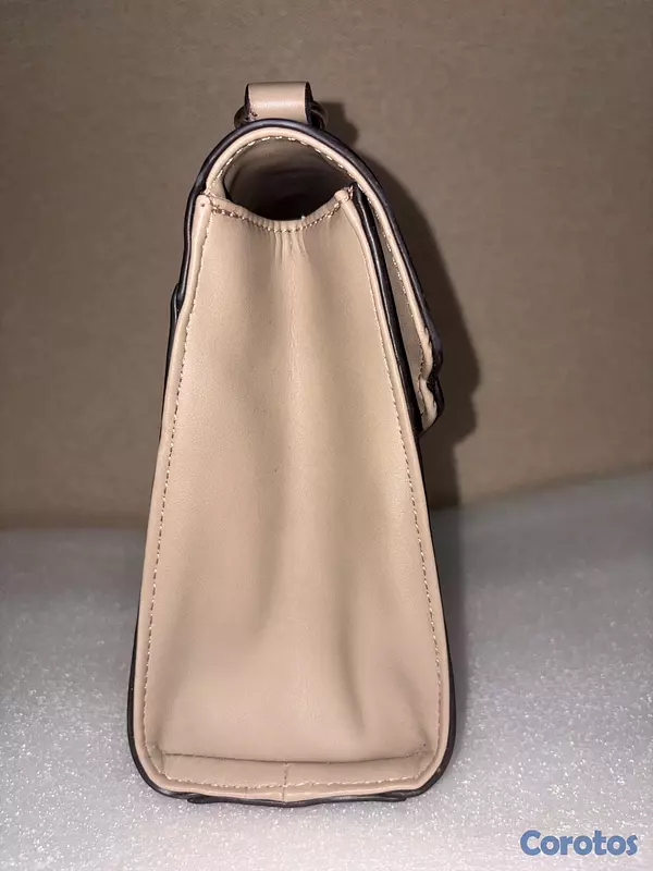 carteras y maletas - Cartera Nine West, estampado floral. Satchel Bag.

Poco uso, envío disponible. 2