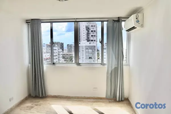 apartamentos - Arriendo Apartamento 3 dormitorios en la Julia 14