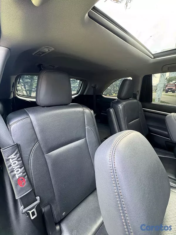 jeepetas y camionetas - Toyota higlander limited 2016 7