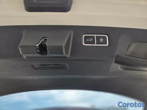 jeepetas y camionetas - KIA SORENTO SX 2022 BLANCO GASOLINA 8