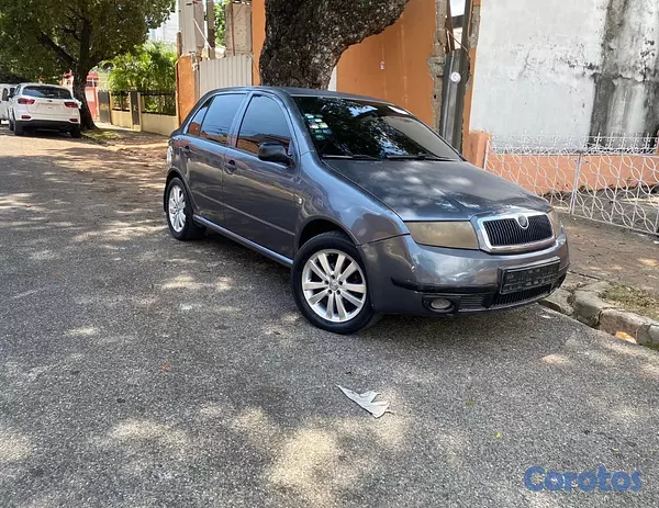 carros - Skoda Fabia  1