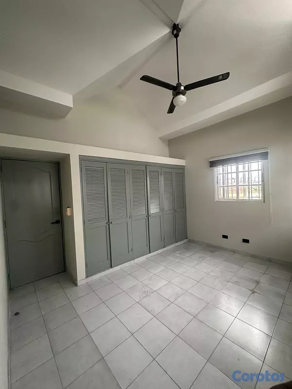 casas - Alquilo Casa en Urbanización Fernández / Julieta M 3