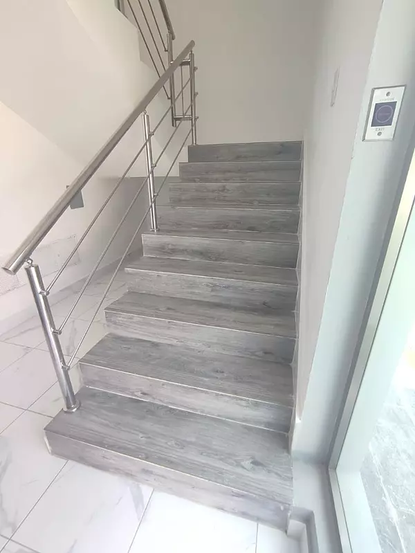 apartamentos - Apartamento con Patio, Amueblado en Llanos de Gurabo 3