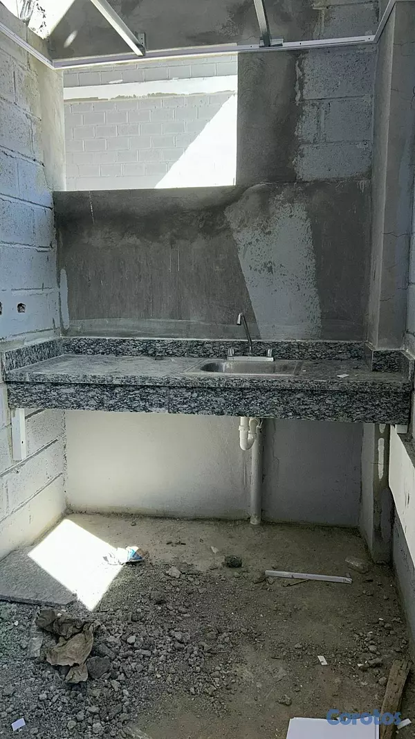 oficinas y locales comerciales - Alquilo Nave 1,000 Mts en Santiago de los caballer 3