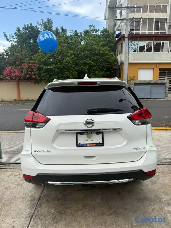jeepetas y camionetas - Nissan Rogue SV AWD Panorámica  2020 7